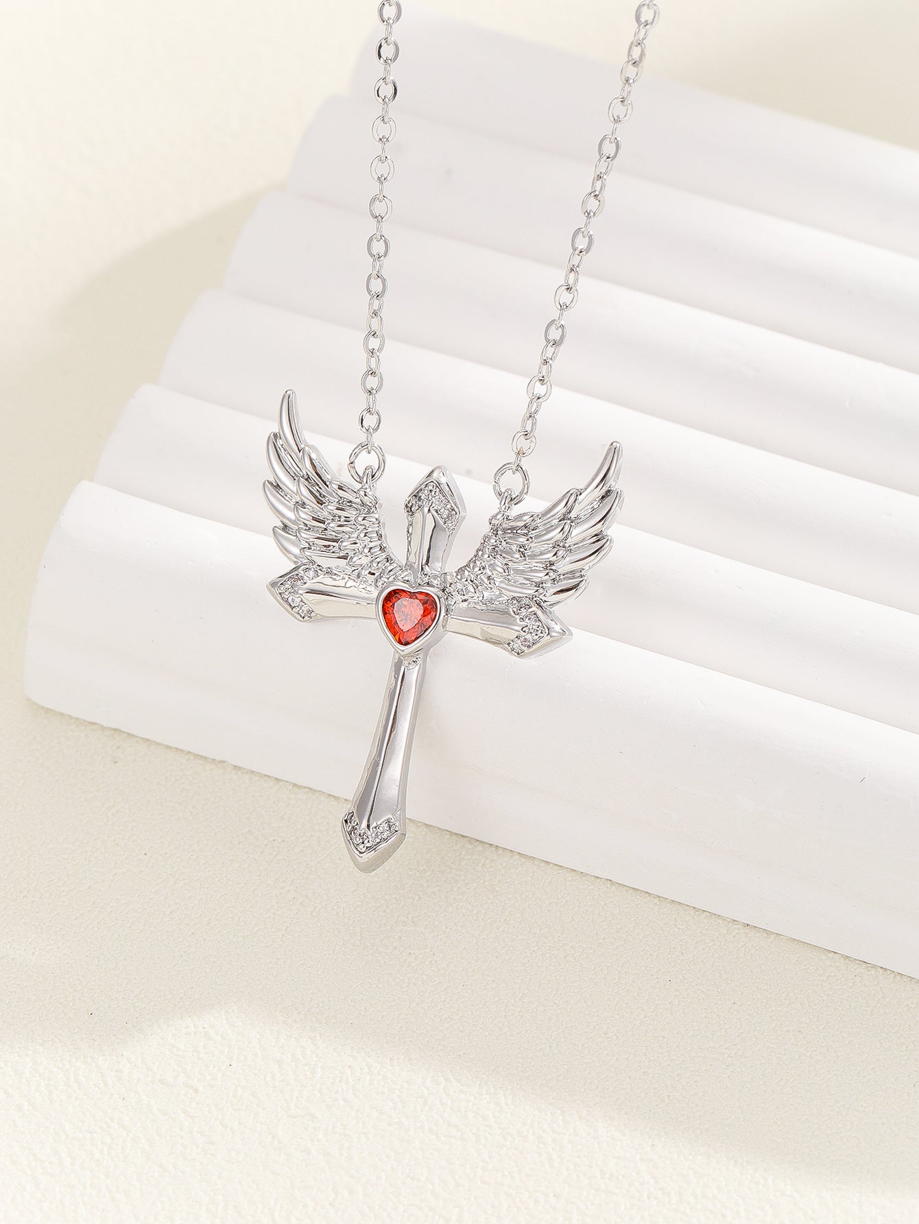 Kiss+United Romantic Angel Wings Ornament Cupid Necklace